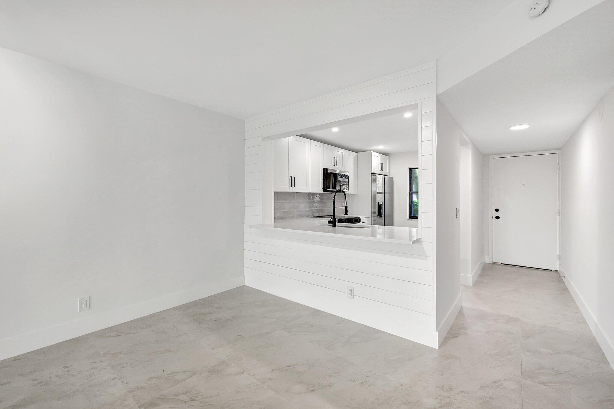 7370 S Ocean Drive 114