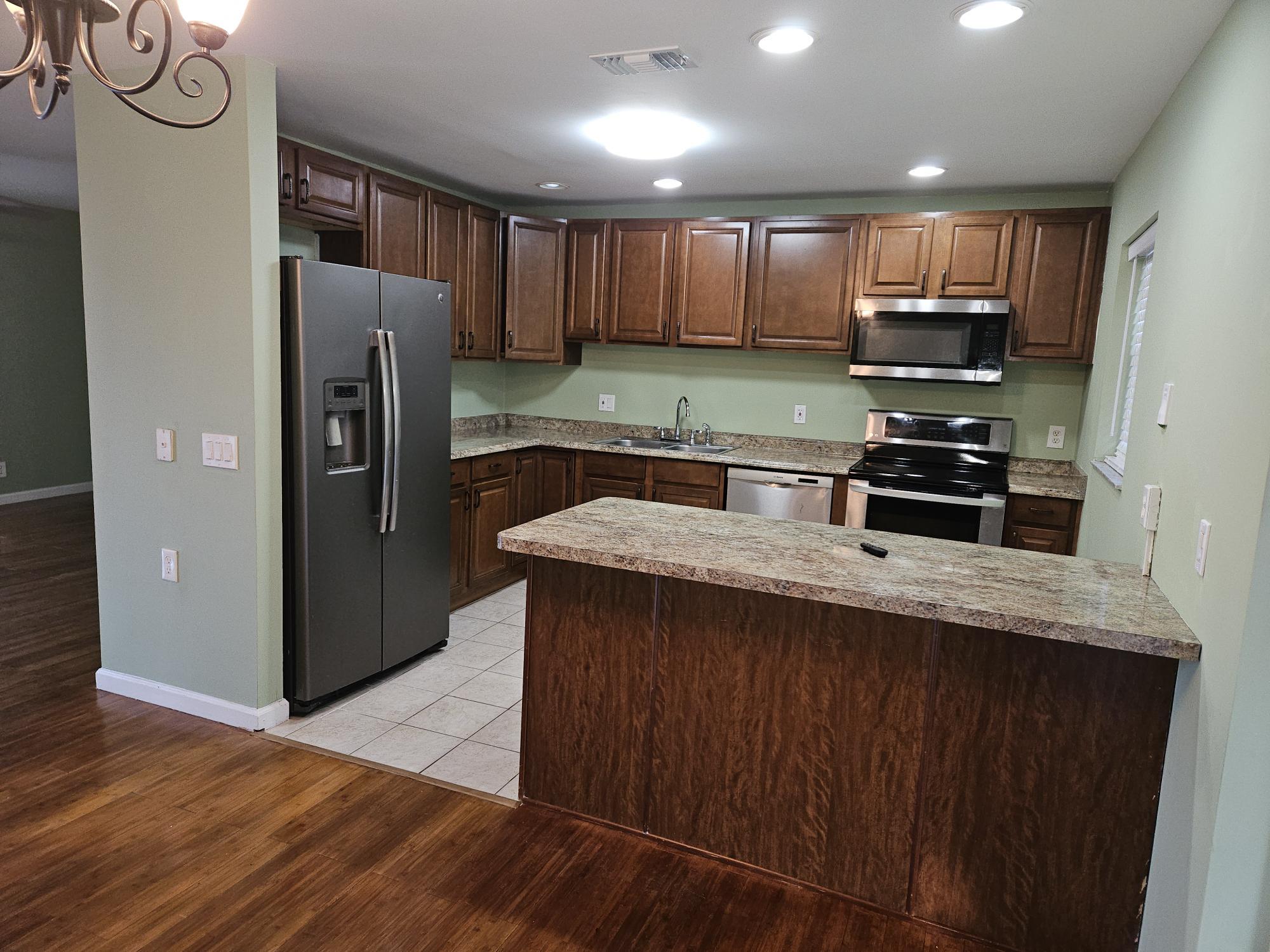 123 Eider Court