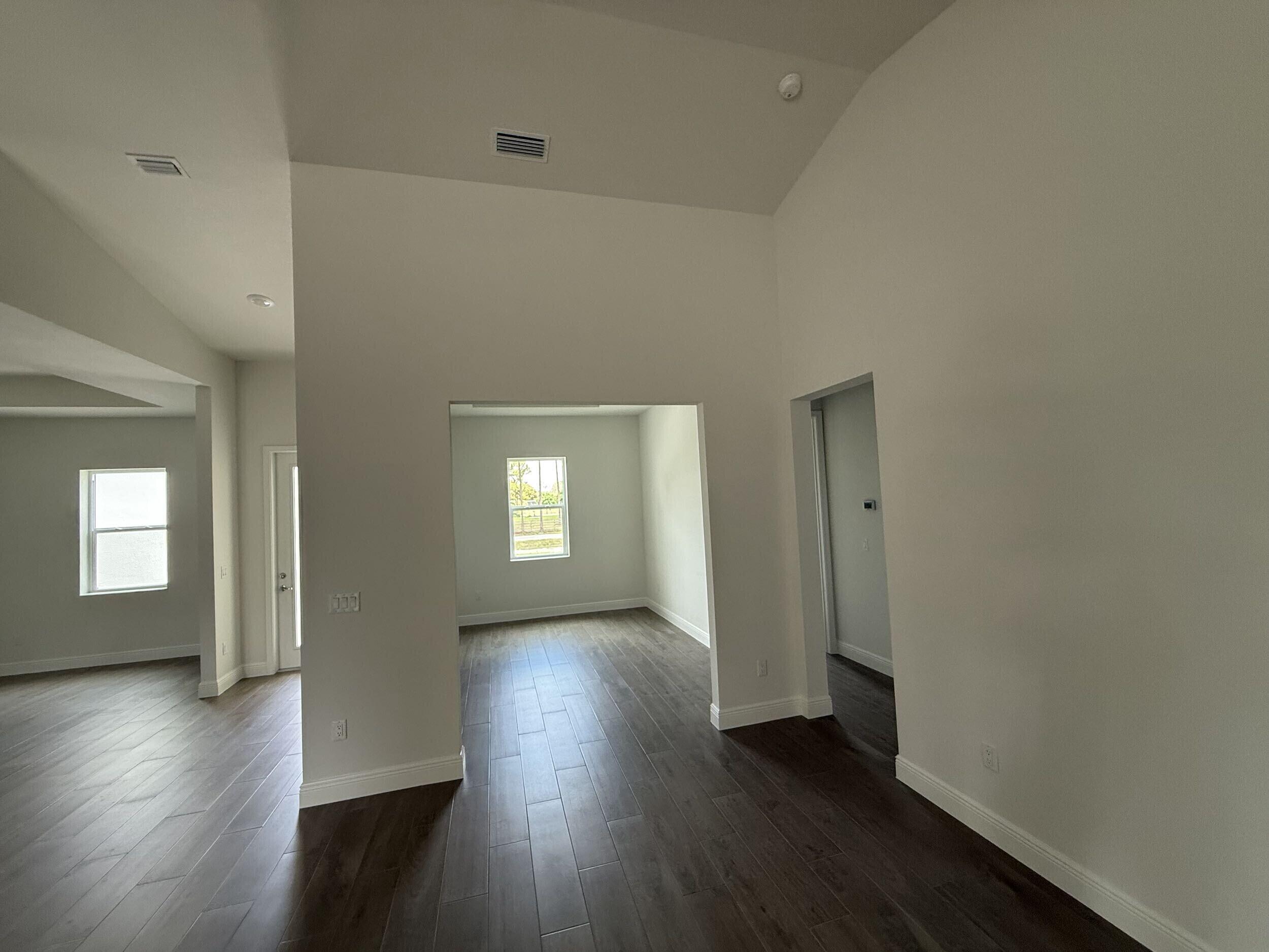 14042 82nd Street N