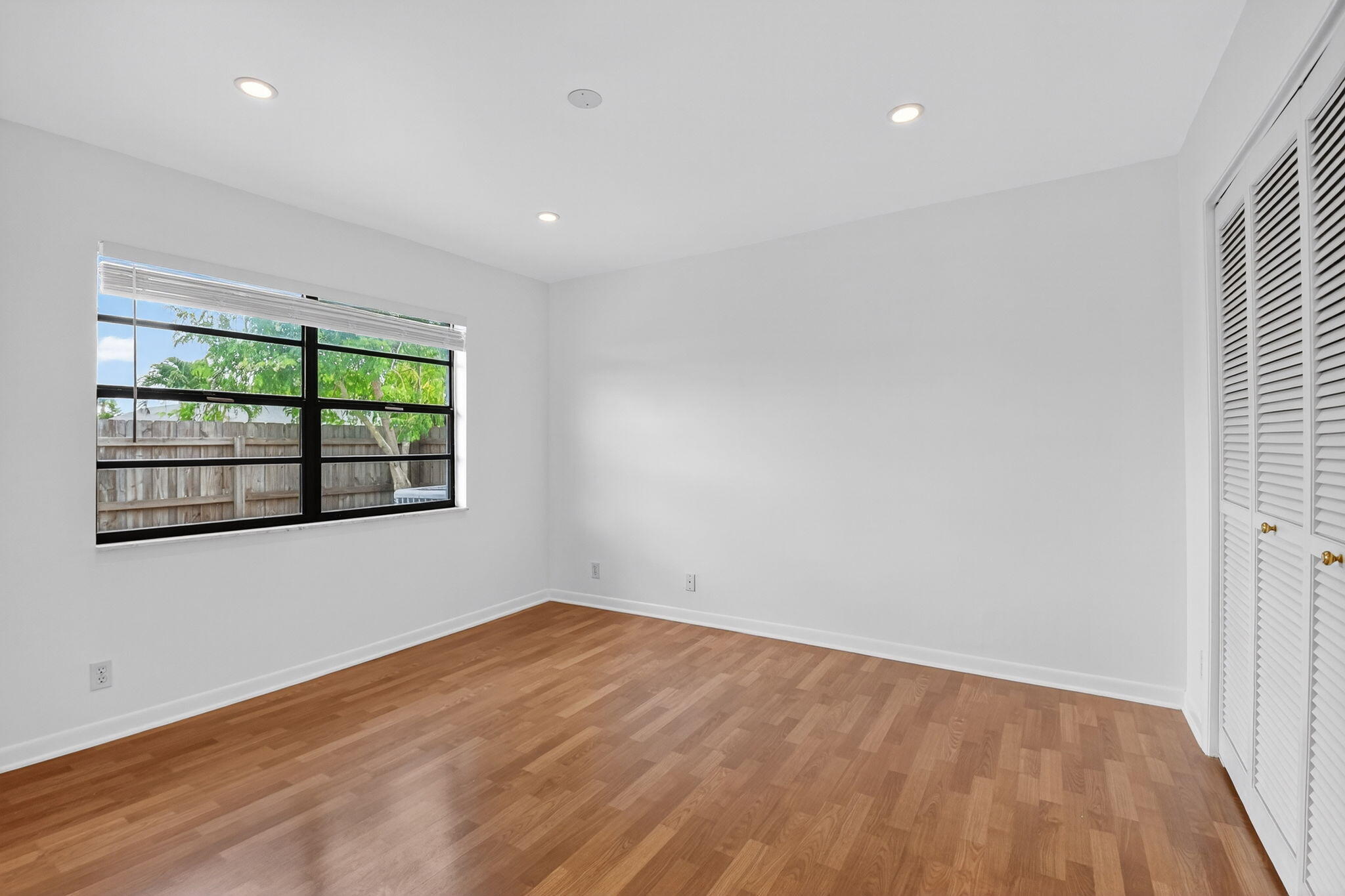 11784 Laurel Valley Circle