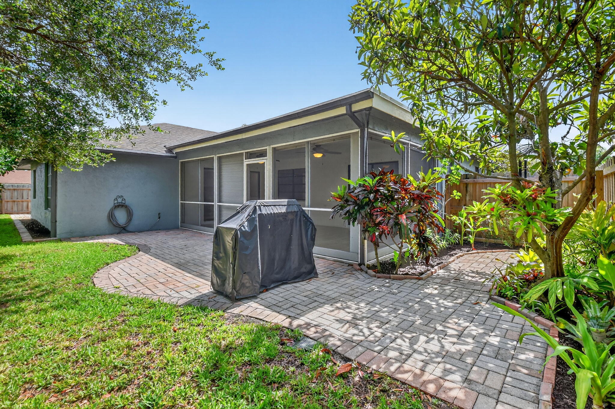 11784 Laurel Valley Circle