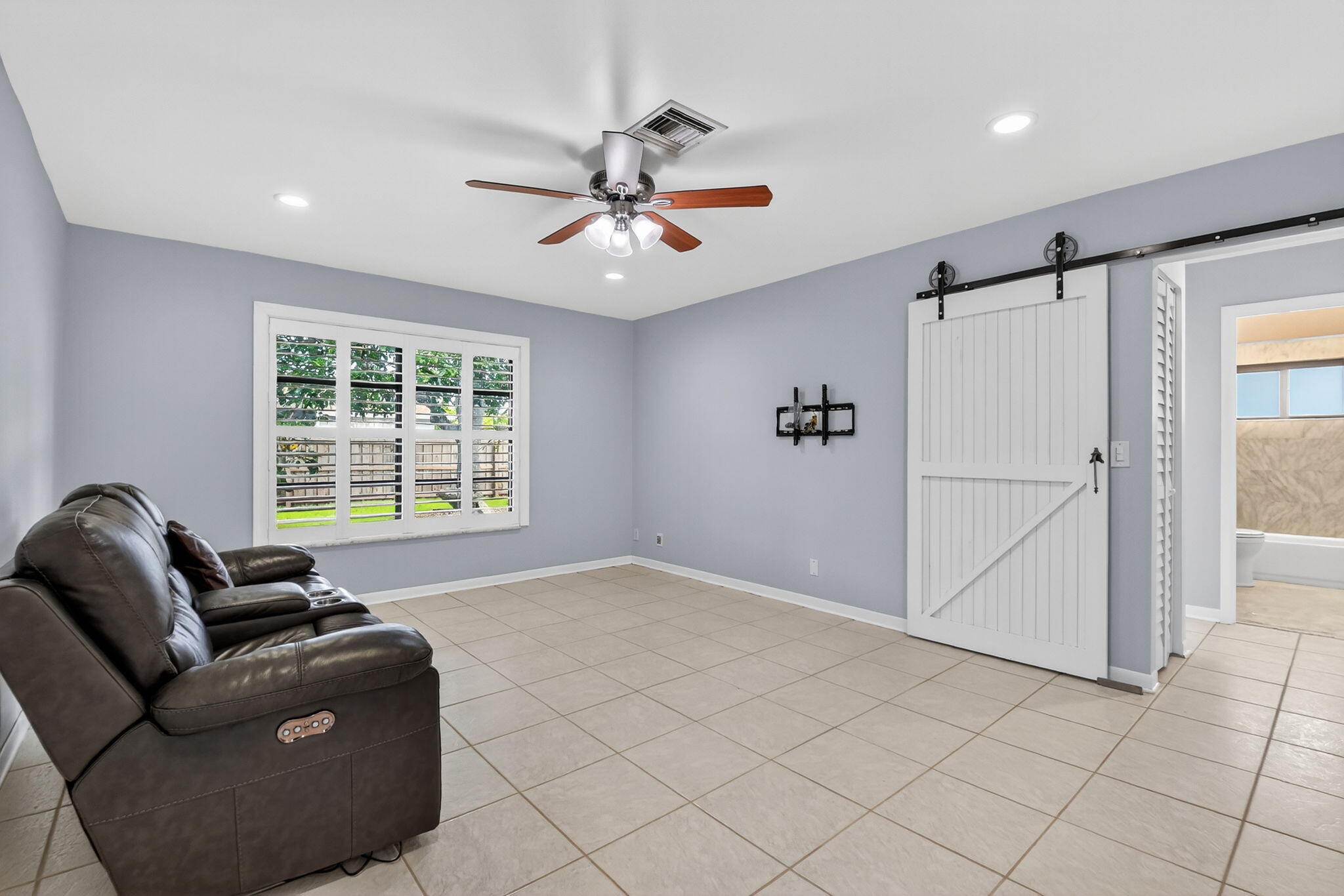 11784 Laurel Valley Circle