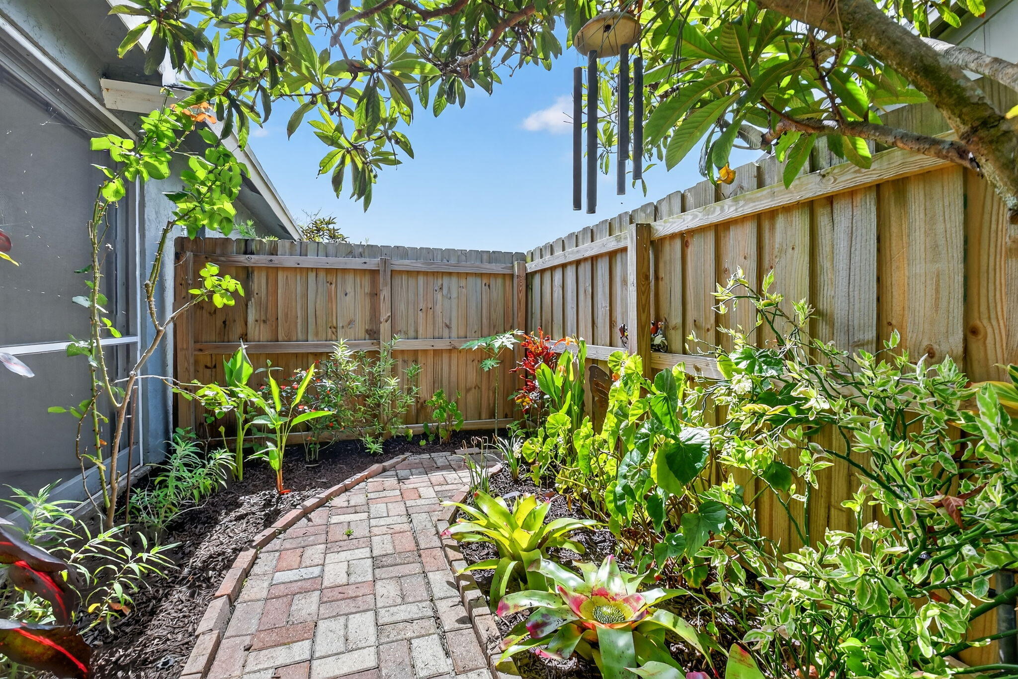 11784 Laurel Valley Circle