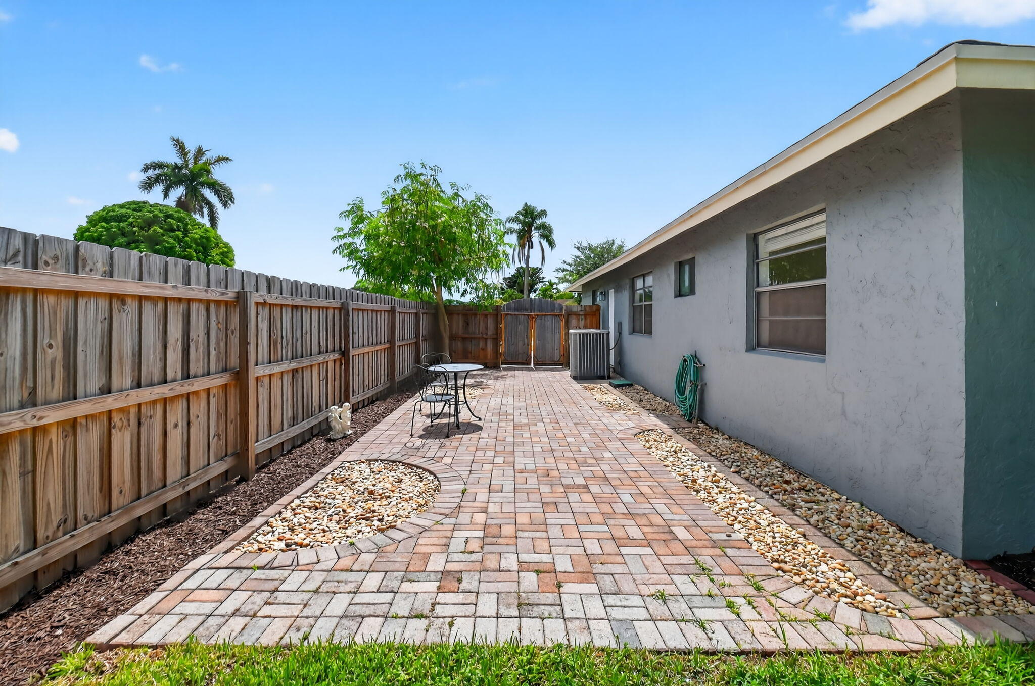 11784 Laurel Valley Circle