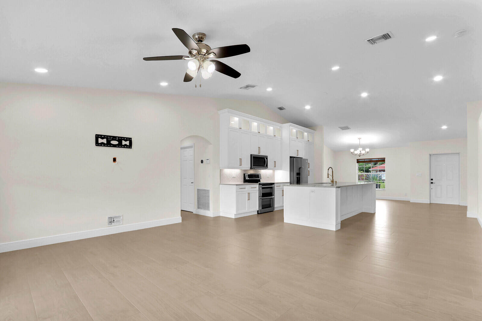 183 SW Ladybug Drive, Port St. Lucie