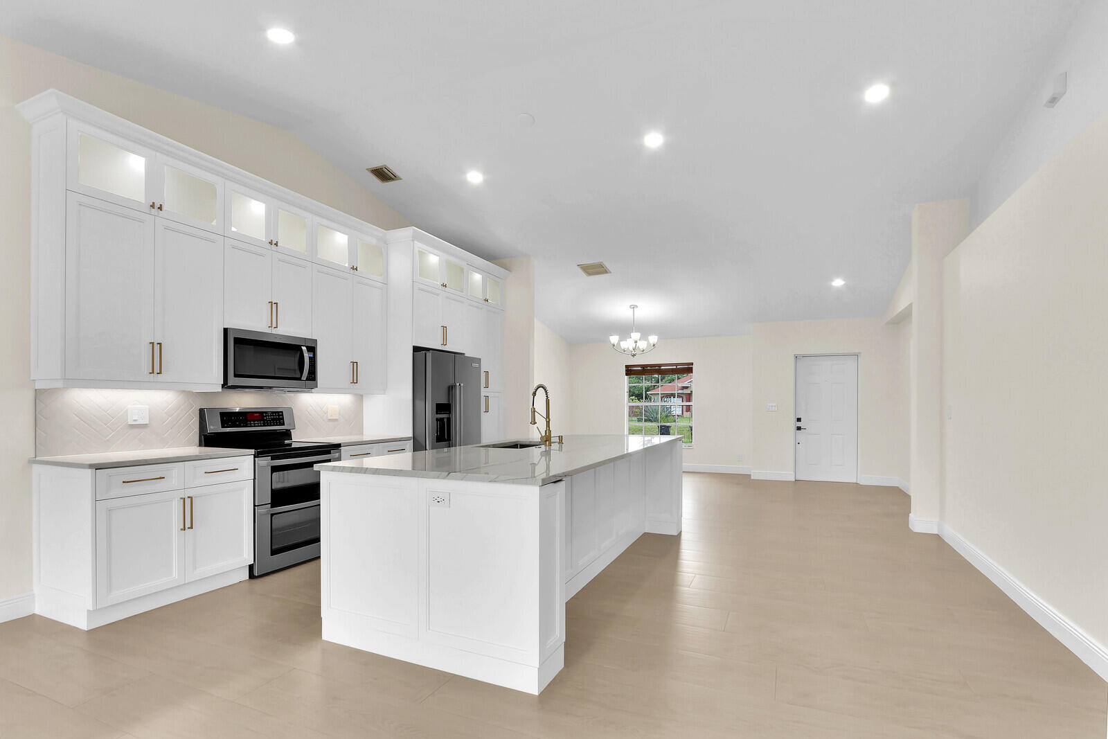 183 SW Ladybug Drive, Port St. Lucie