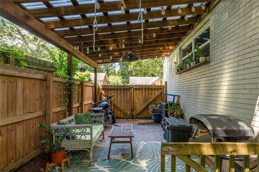 1934 WILLA Drive