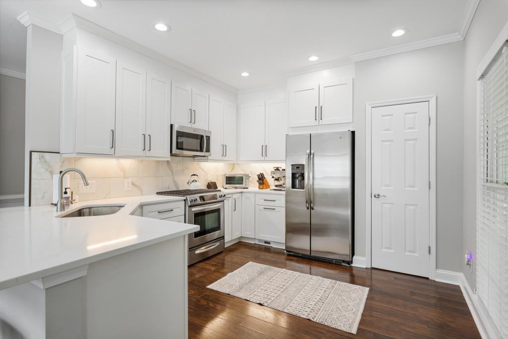 2336 Logan Circle NE