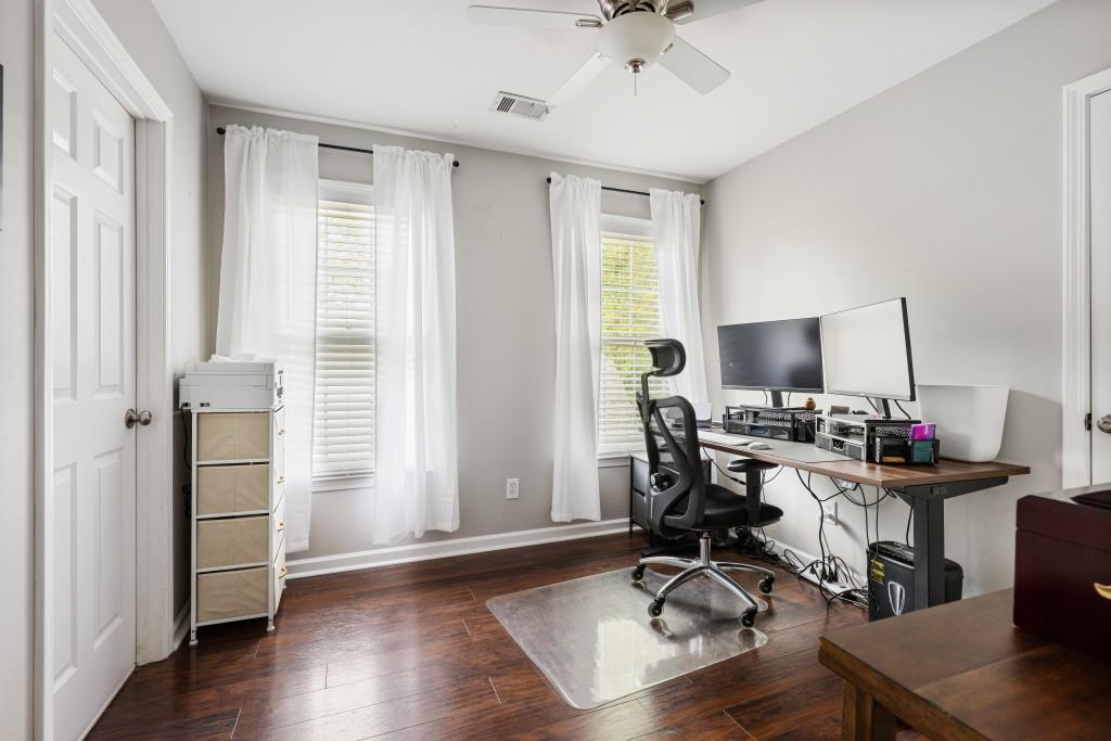 2336 Logan Circle NE