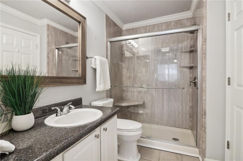 3655 Habersham Road Unit B132