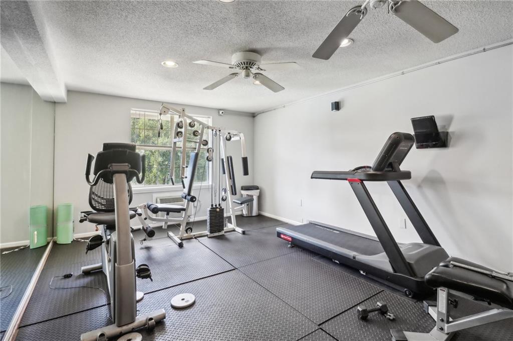 3655 Habersham Road Unit B132