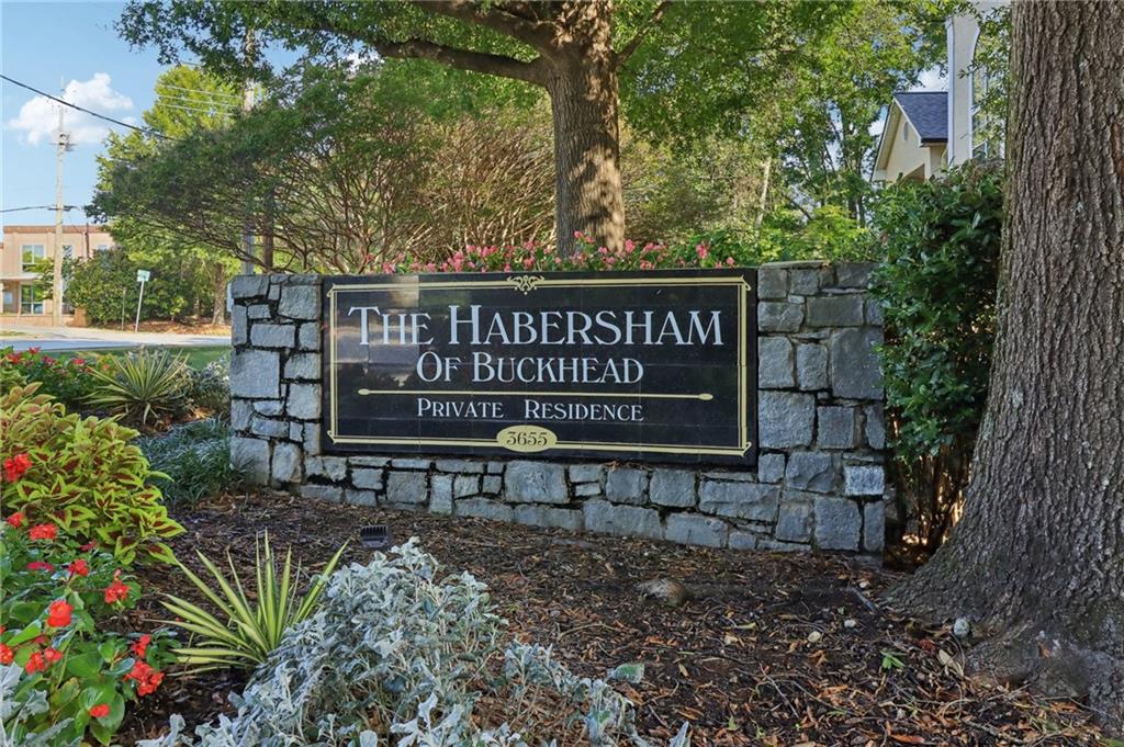 3655 Habersham Road Unit B132