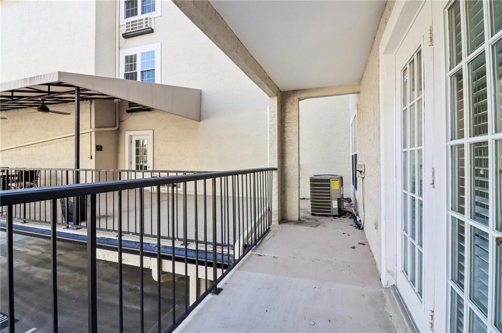 3655 Habersham Road Unit B132
