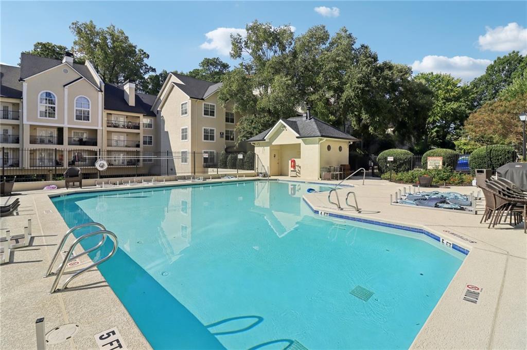 3655 Habersham Road Unit B132