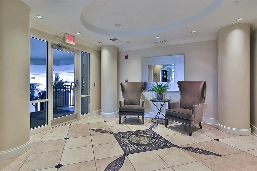 230 E Ponce De Leon Avenue Unit 629