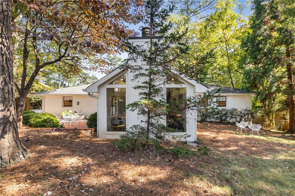 207 Forest Glen Way