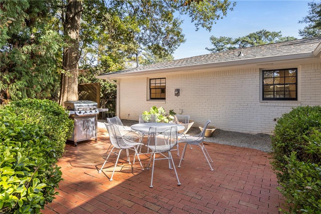 207 Forest Glen Way