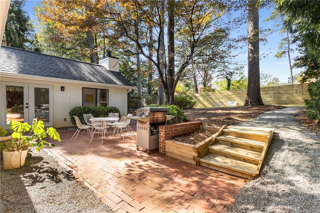 207 Forest Glen Way