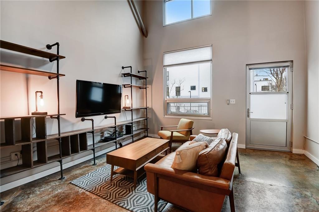 1661 La France Street NE Unit 209