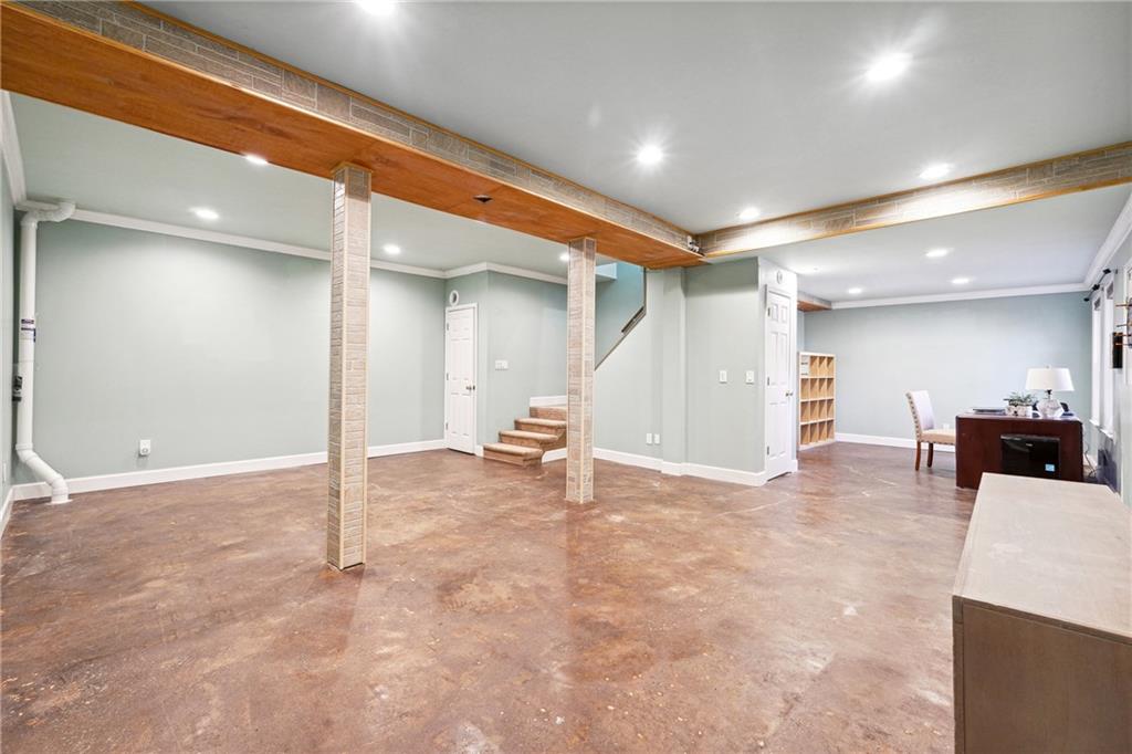 635 Crab Orchard Drive