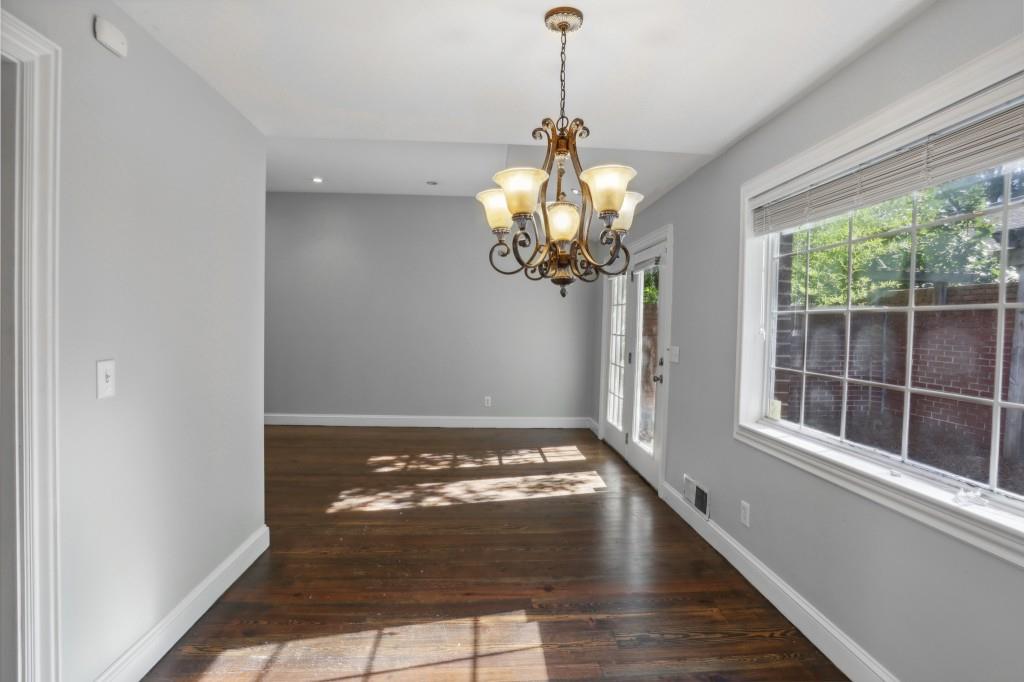 5375 Roswell Unit C4