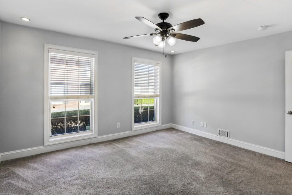 5375 Roswell Unit C4