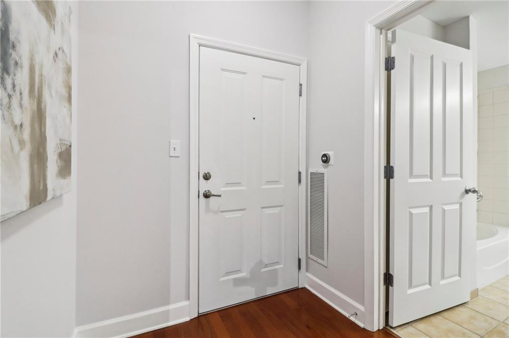 230 E Ponce De Leon Avenue Unit 524