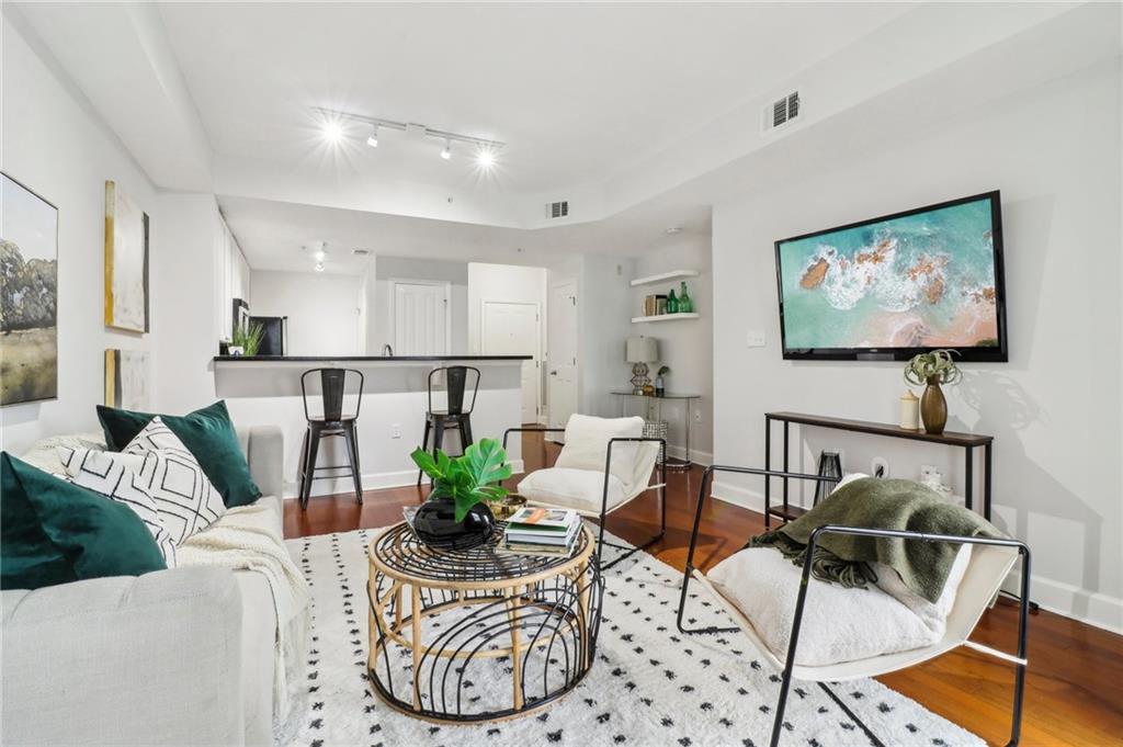 230 E Ponce De Leon Avenue Unit 524