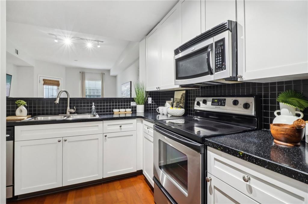 230 E Ponce De Leon Avenue Unit 524