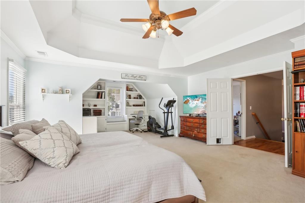 514 Waterside Court