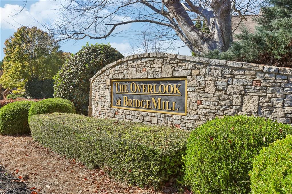 514 Waterside Court