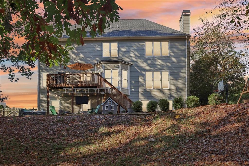 514 Waterside Court