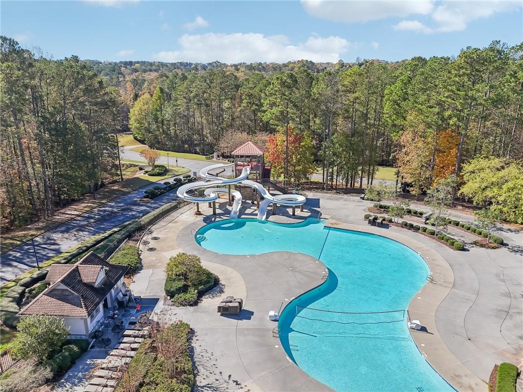 514 Waterside Court