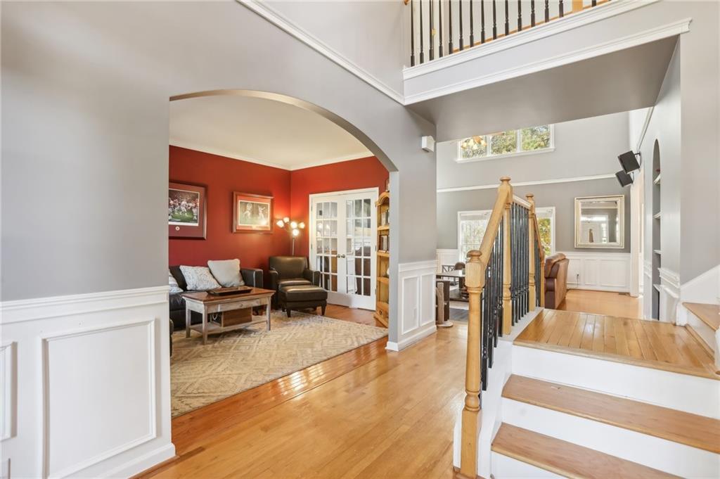 514 Waterside Court