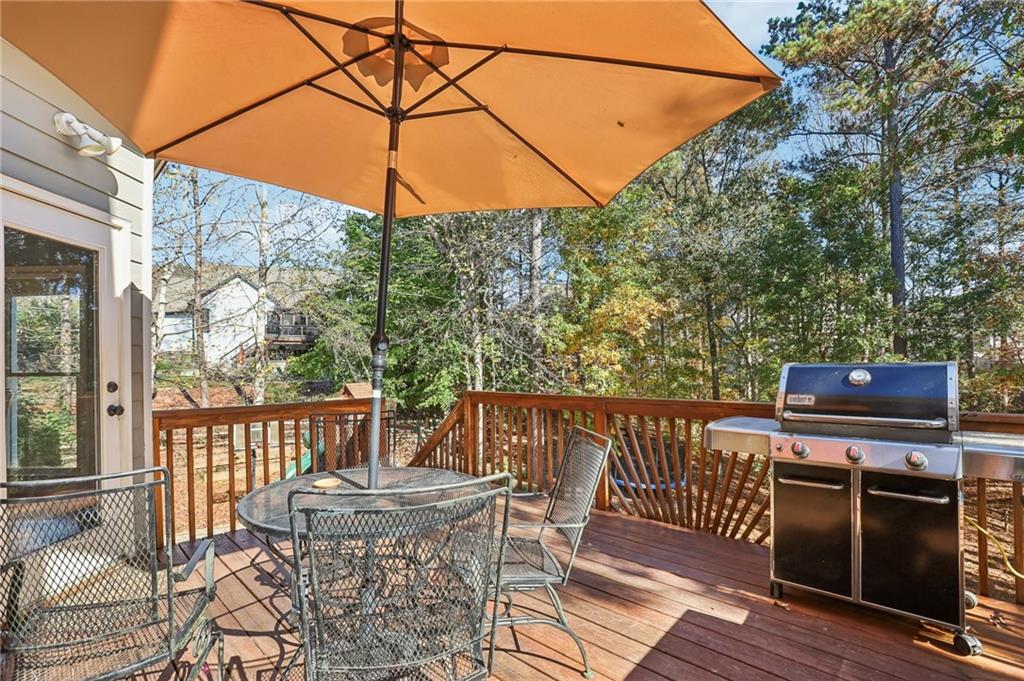 514 Waterside Court