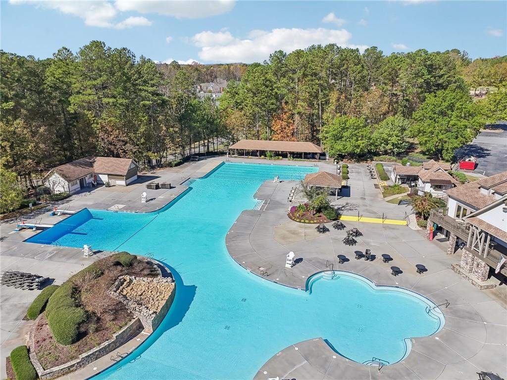 514 Waterside Court
