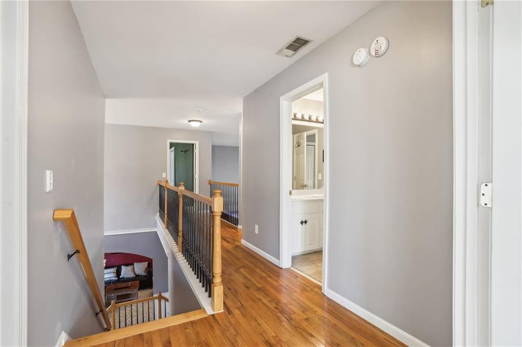 514 Waterside Court
