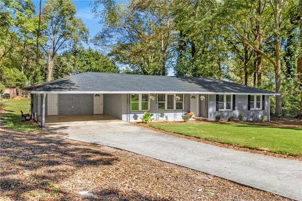 1352 Jennie Lane SW