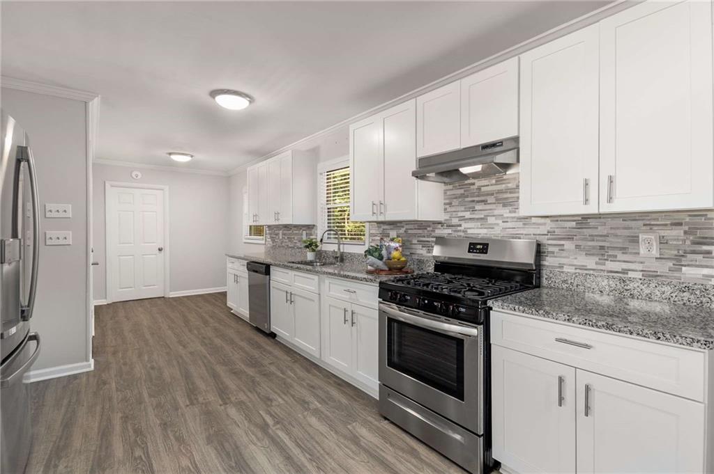 1352 Jennie Lane SW