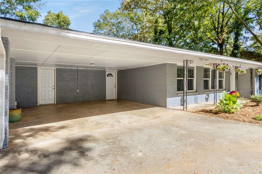 1352 Jennie Lane SW