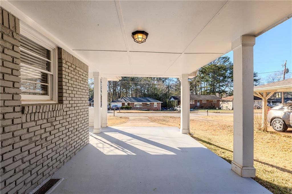 3582 Swallow Lane
