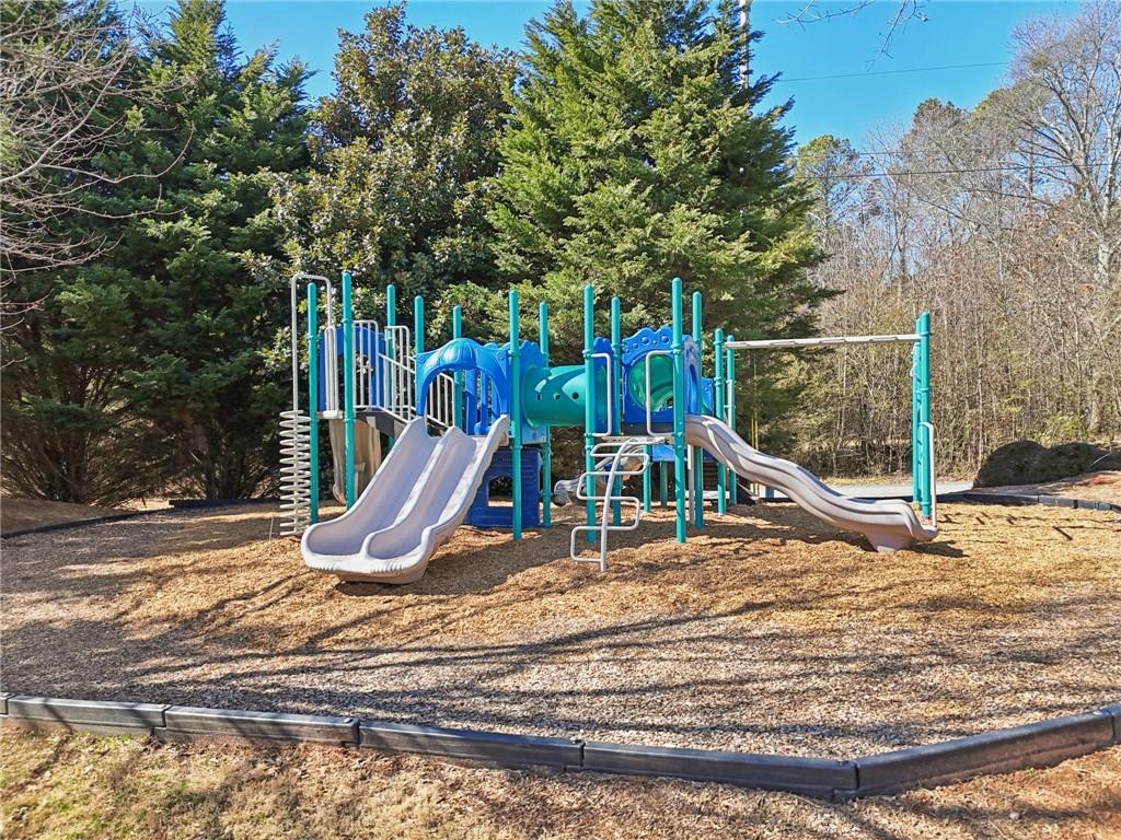1565 Horseshoe Creek Lane