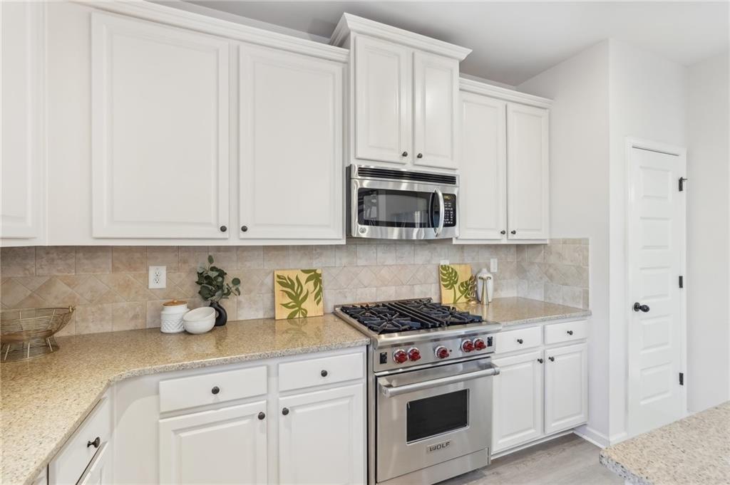 1565 Horseshoe Creek Lane