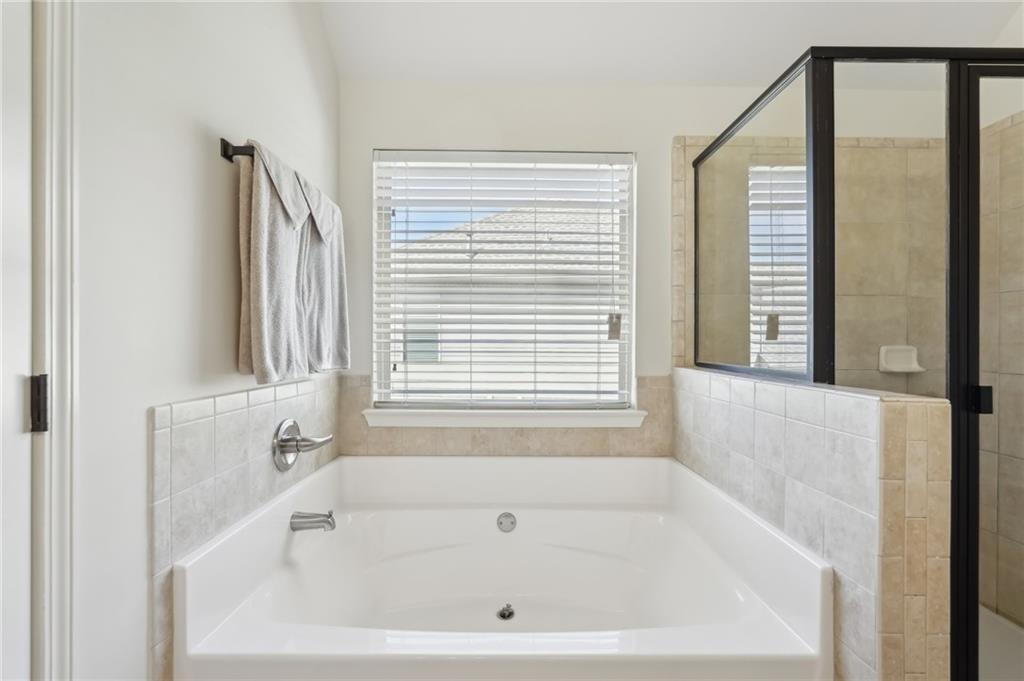 1565 Horseshoe Creek Lane