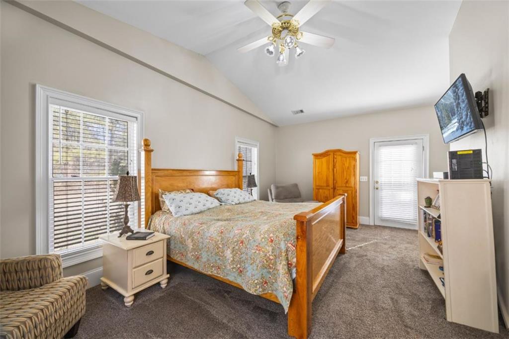 1575 Little Lisa Lane