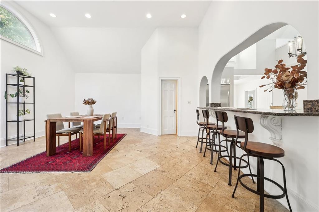 3930 Peachtree Dunwoody Road NE