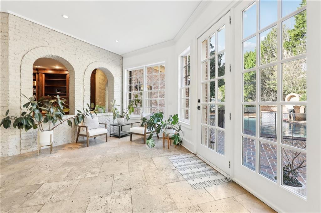 3930 Peachtree Dunwoody Road NE