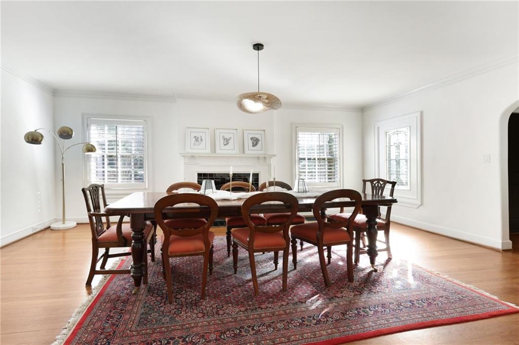 3930 Peachtree Dunwoody Road NE