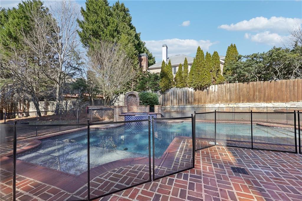 3930 Peachtree Dunwoody Road NE