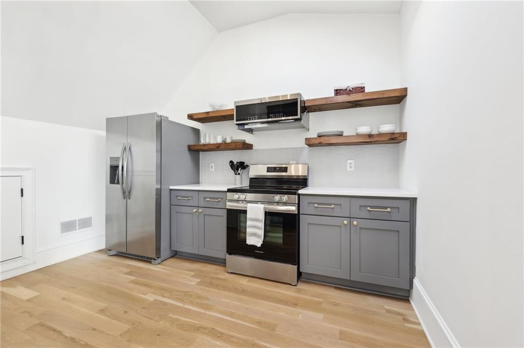 3930 Peachtree Dunwoody Road NE